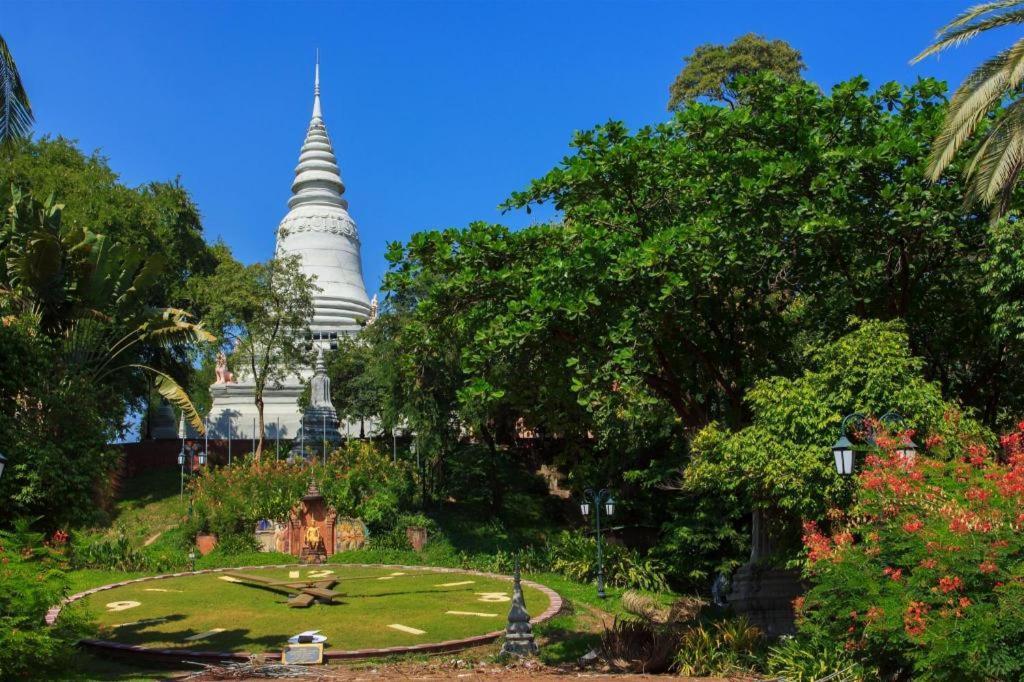 เดอ อาร์ท โฮเต็ล Hotel พนมเปญ ภายนอก รูปภาพ