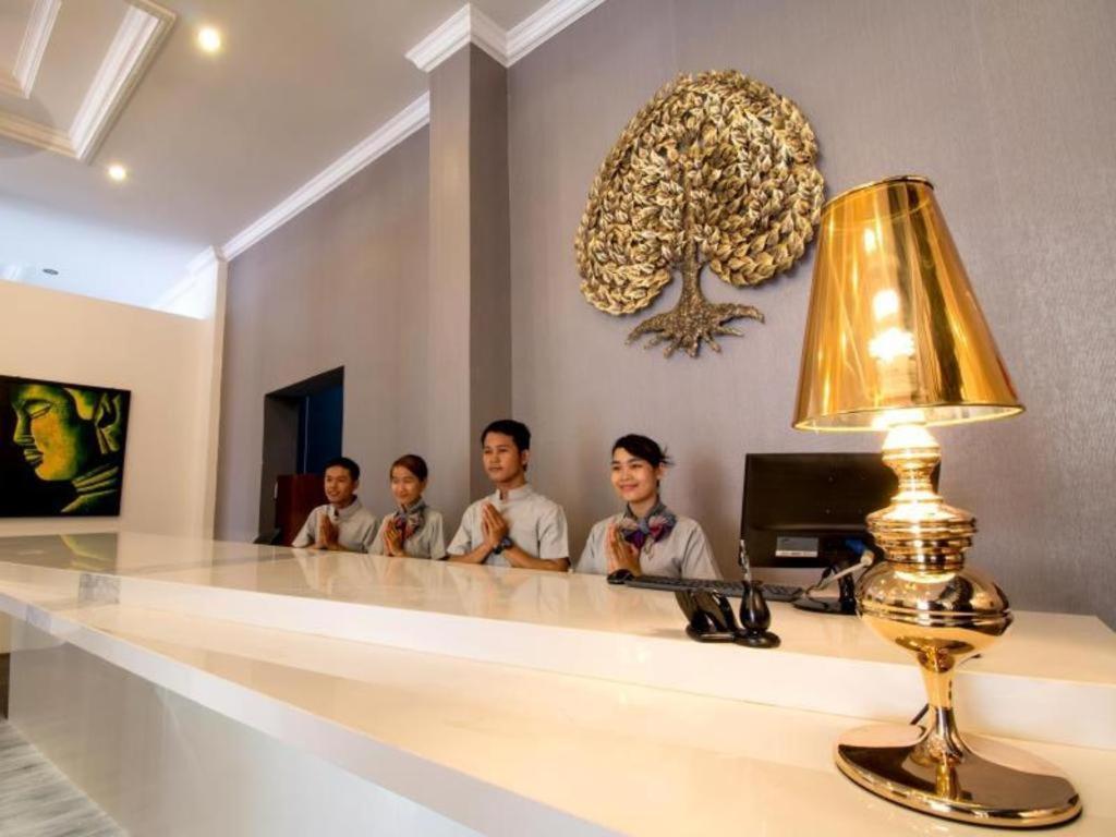 เดอ อาร์ท โฮเต็ล Hotel พนมเปญ ภายนอก รูปภาพ