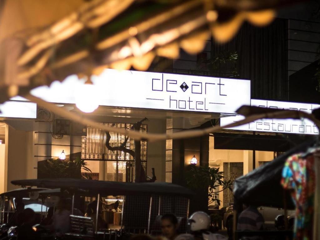 เดอ อาร์ท โฮเต็ล Hotel พนมเปญ ภายนอก รูปภาพ