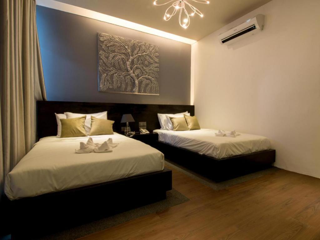 เดอ อาร์ท โฮเต็ล Hotel พนมเปญ ภายนอก รูปภาพ