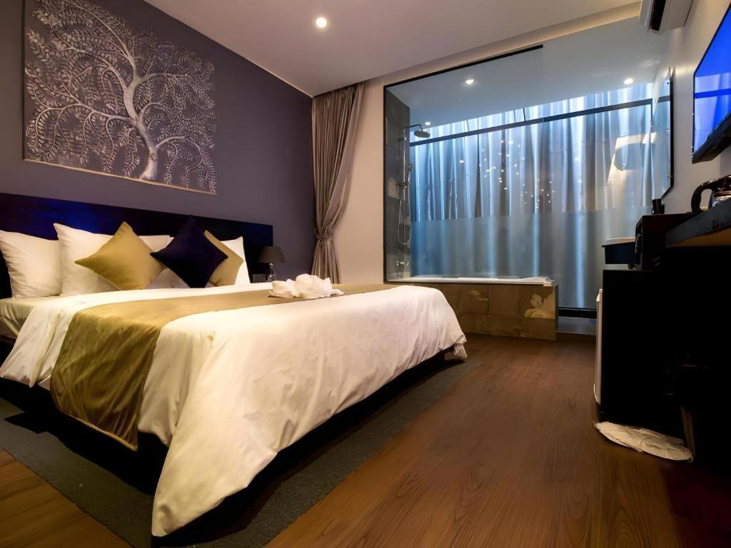 เดอ อาร์ท โฮเต็ล Hotel พนมเปญ ภายนอก รูปภาพ